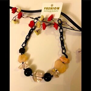Fashion Accessory Pearl & Crystal Necklace